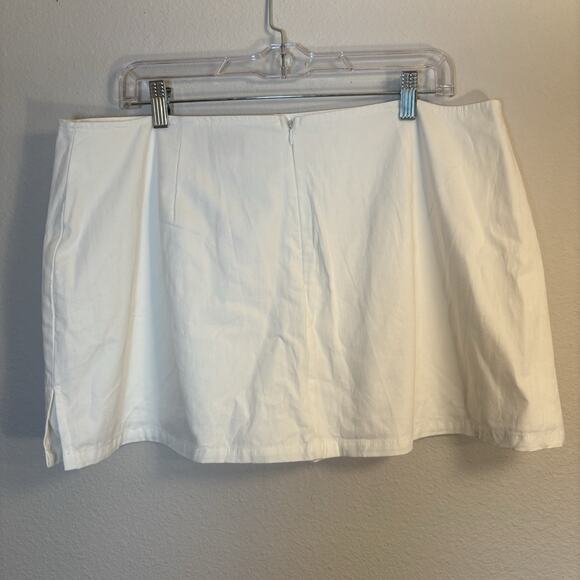 Princess Polly Skort Size 12 White Gigi Lower Impact US 12 EU34 Short Summer - Picture 3 of 7